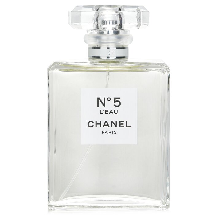 Chanel No.5 L'Eau Eau De Toilette Spray 100ml/3.4oz perfume for gifting or daily wear
