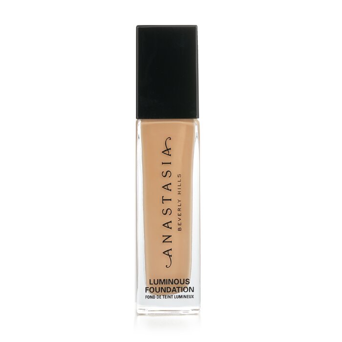 Luminous foundation for warm skin