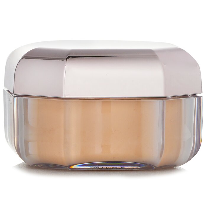 Setting powder banana for light-medium skin