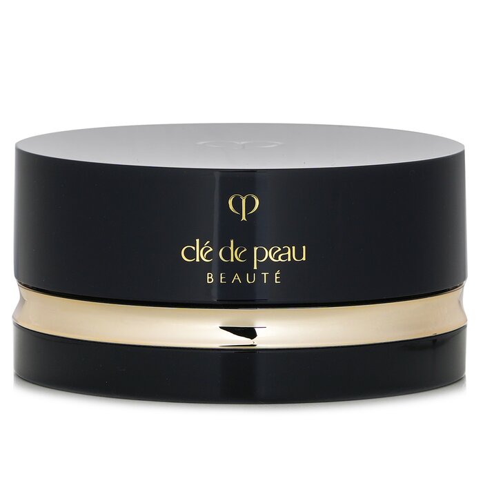 Cle De Peau Translucent Loose Powder Light for smooth finish