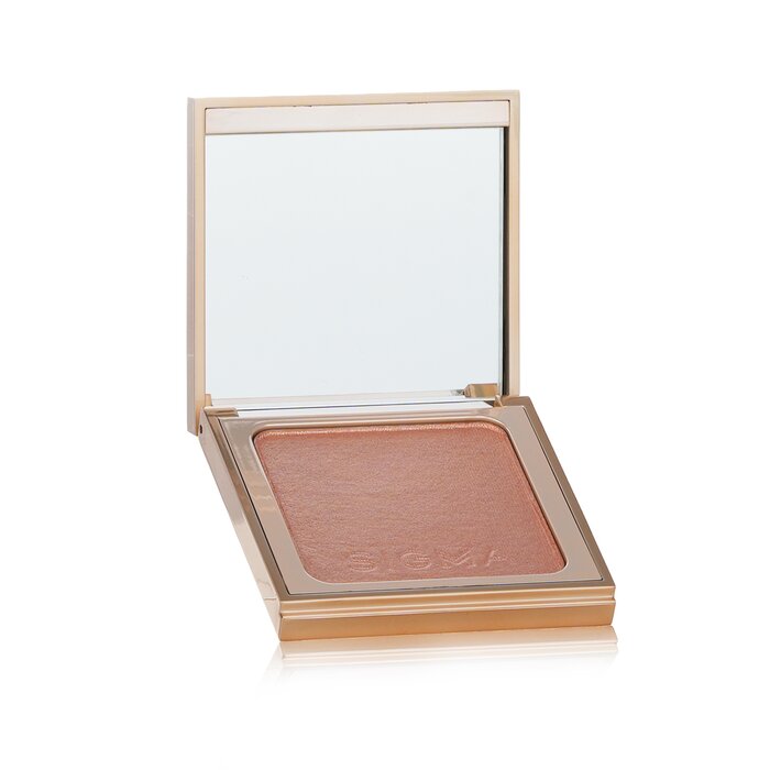 Sigma Beauty Highlighter Sunstone for sun-kissed radiance