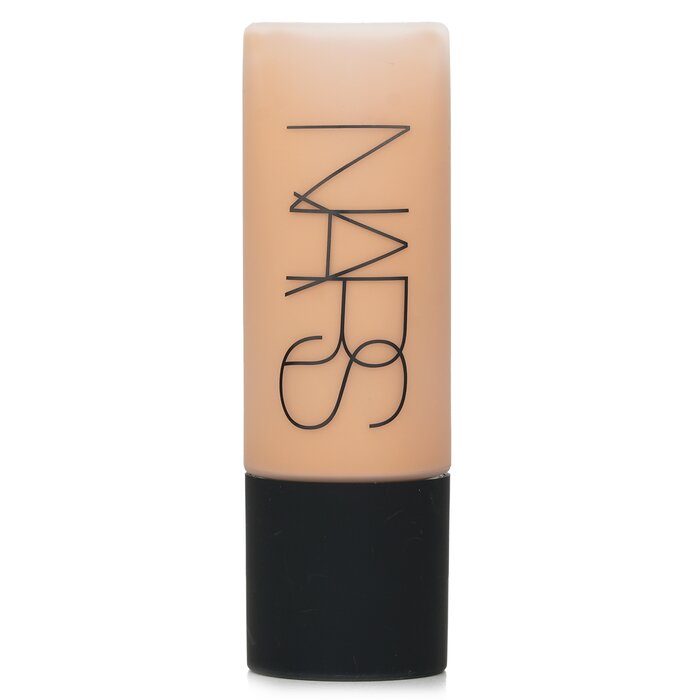 Soft Matte Complete Foundation Medium Deep for flawless coverage