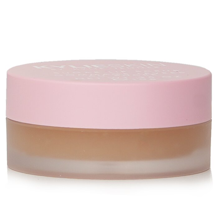 Lip scrub – exfoliating lip care